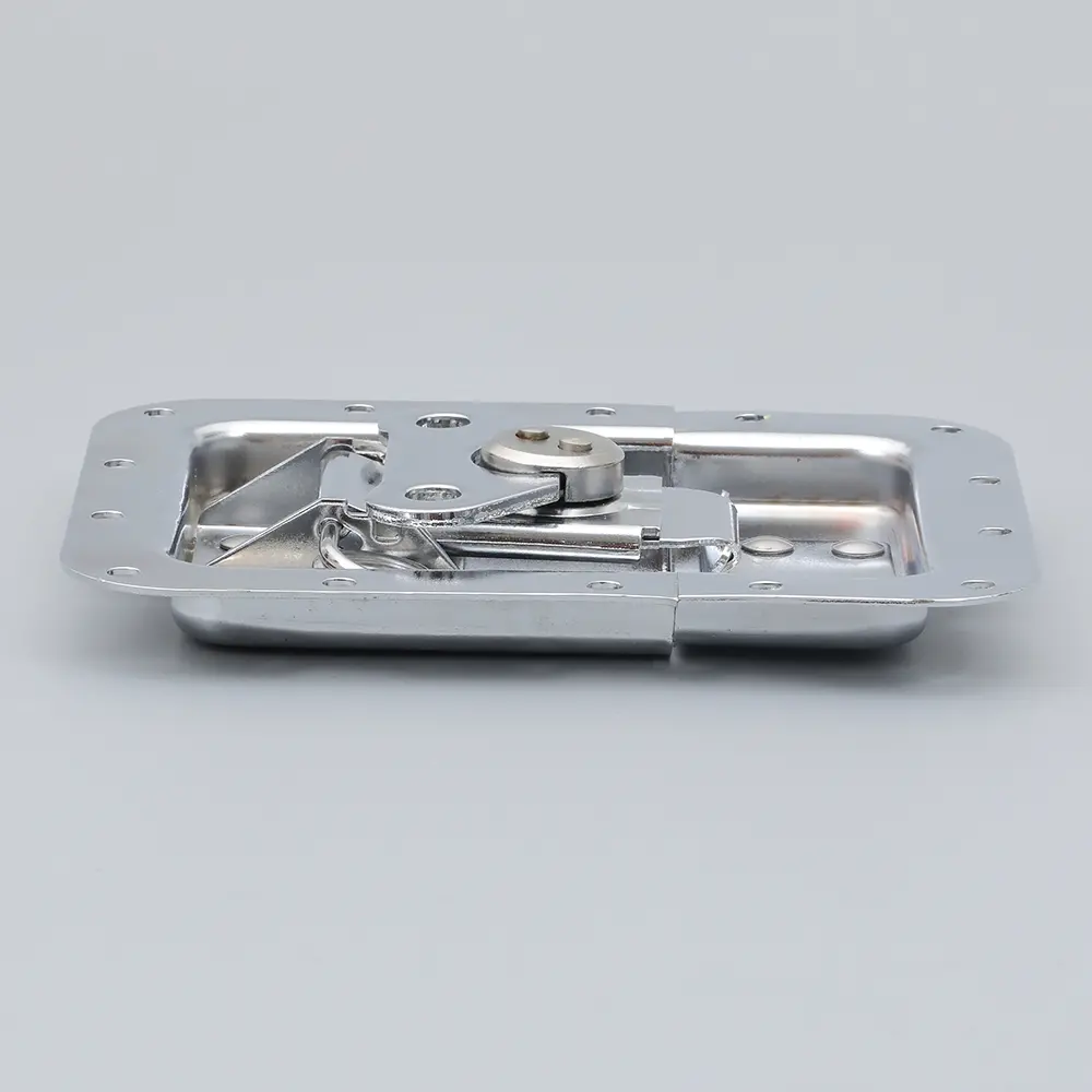 flight case hardware