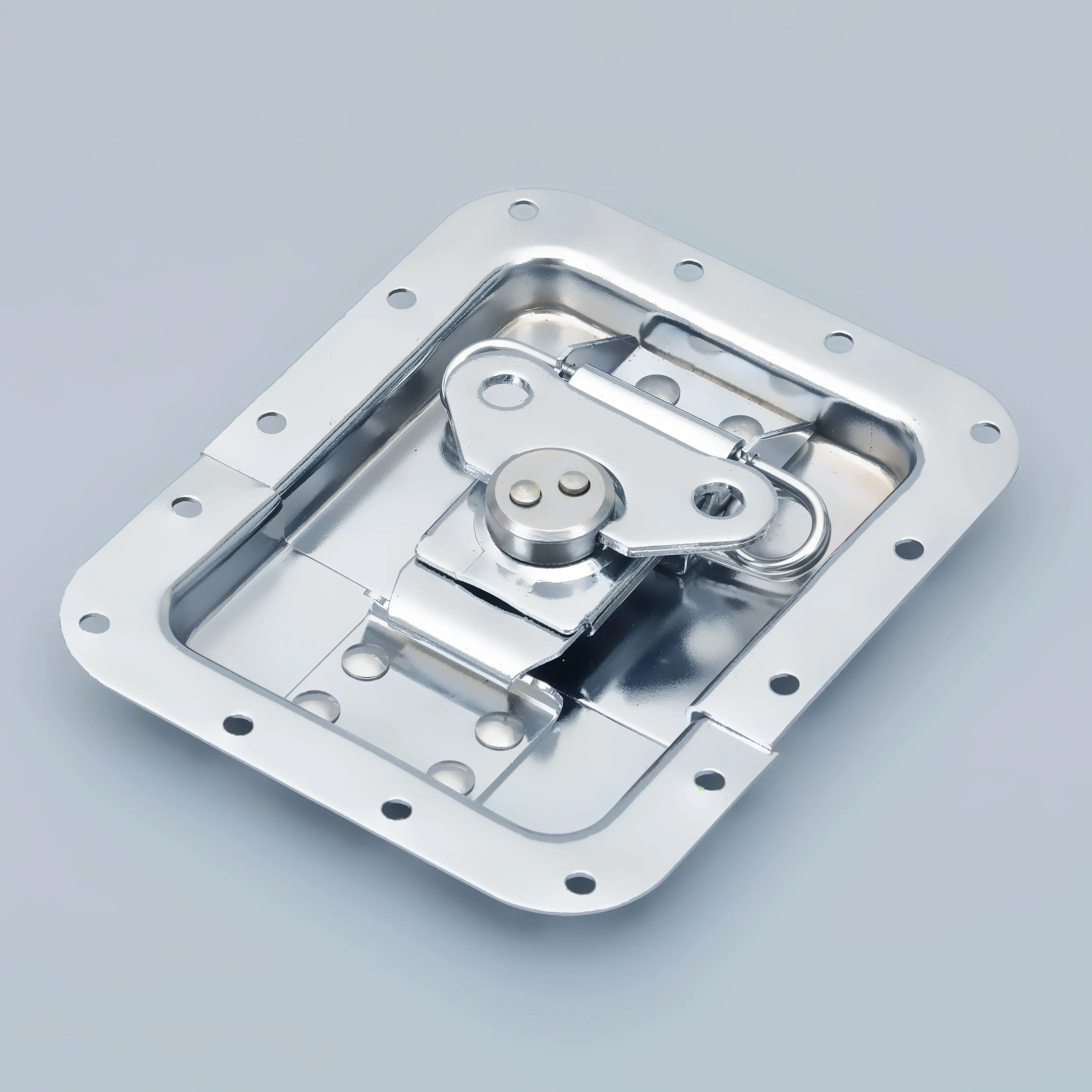 large size case hardware